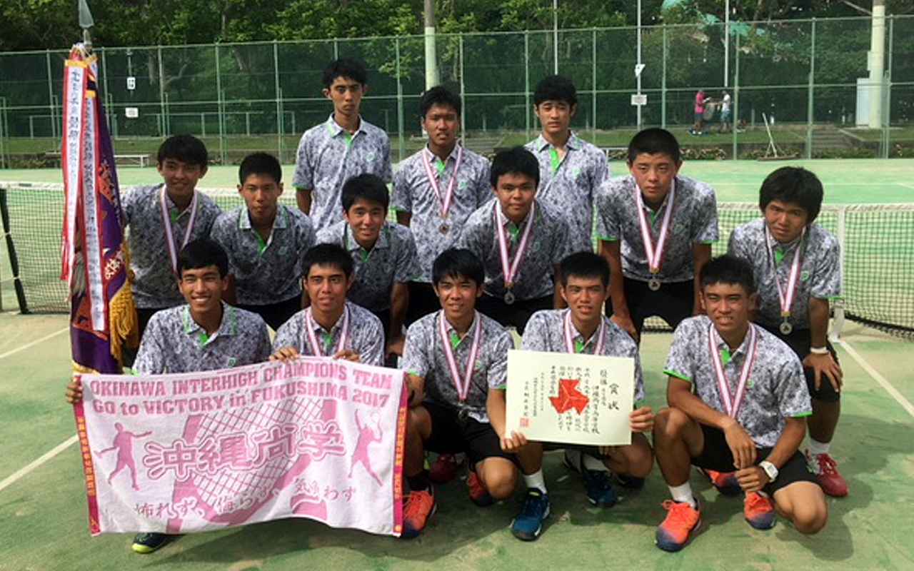 九州6位 沖縄 沖縄尚学高校 2年連続9回目 テニスマガジンonline Tennismagazine Jp