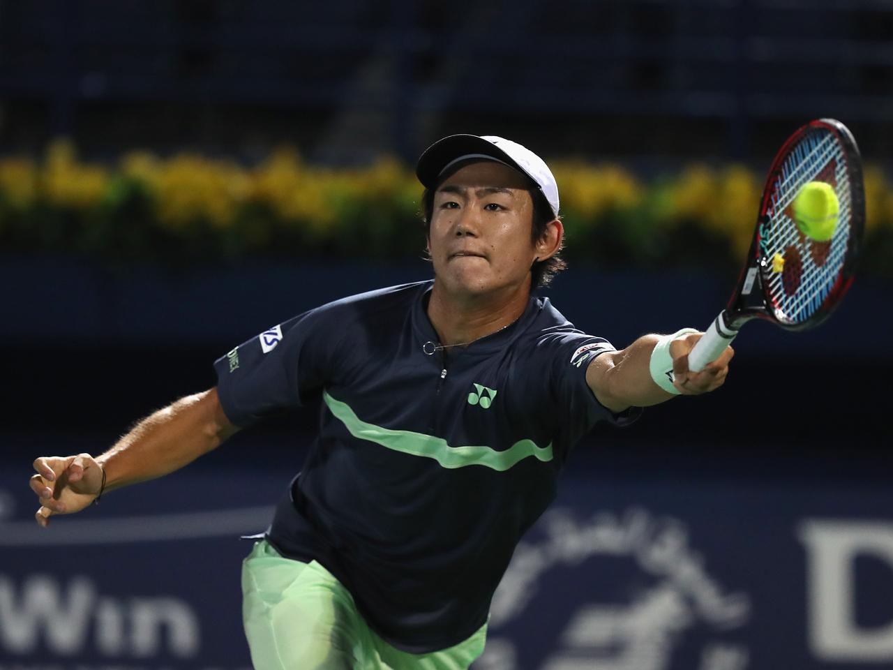 西岡良仁の今季ATPツアー初戦はペールにフルセットで敗退 [ドバイ