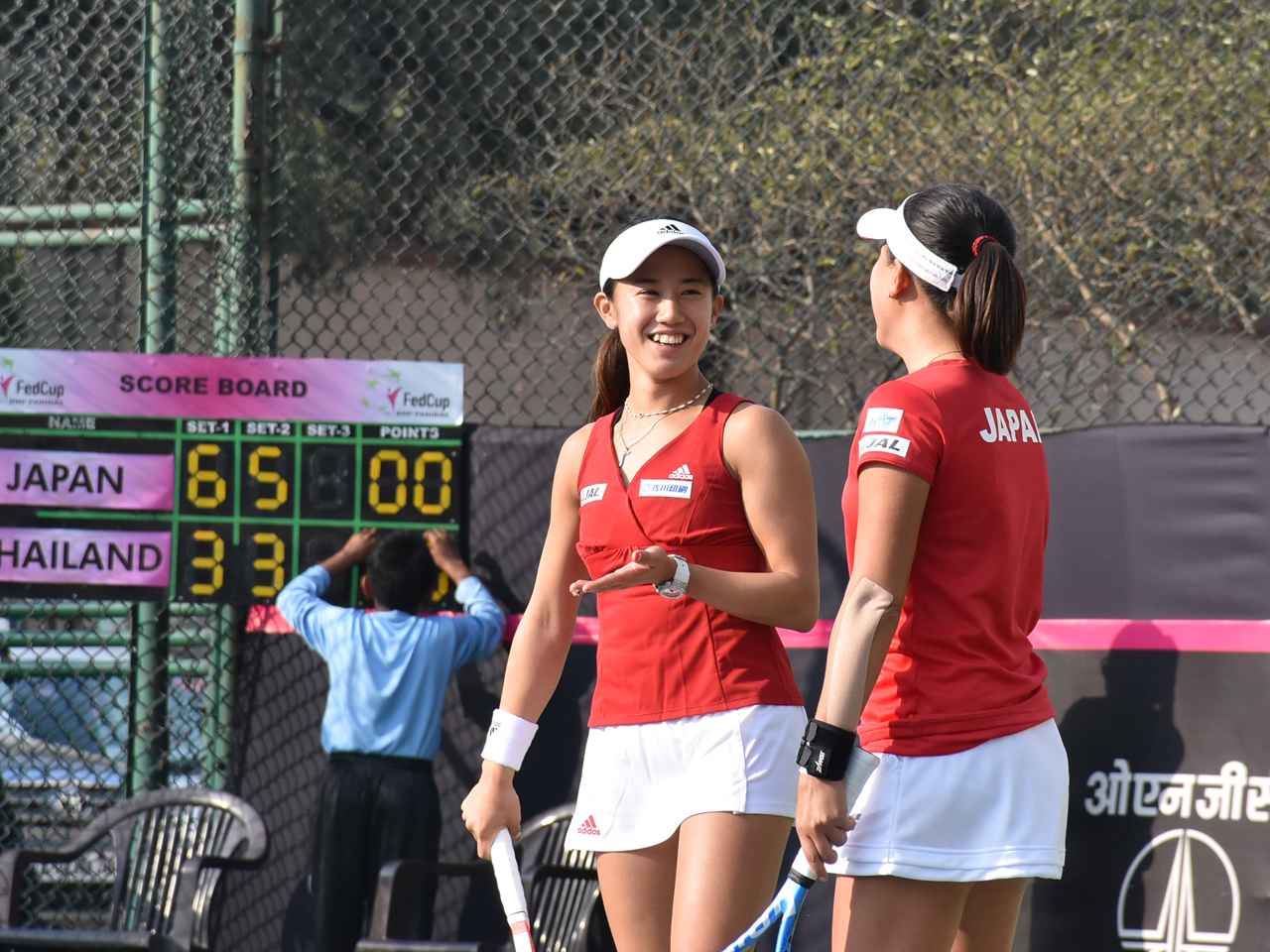 ワールドグループ復帰を目指す日本がタイを3勝0敗で下して初戦勝利