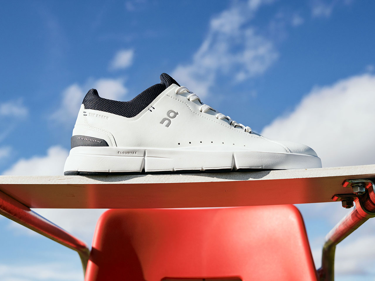 フェデラーと共同開発の〈THE ROGER〉シリーズ第3弾、On（オン