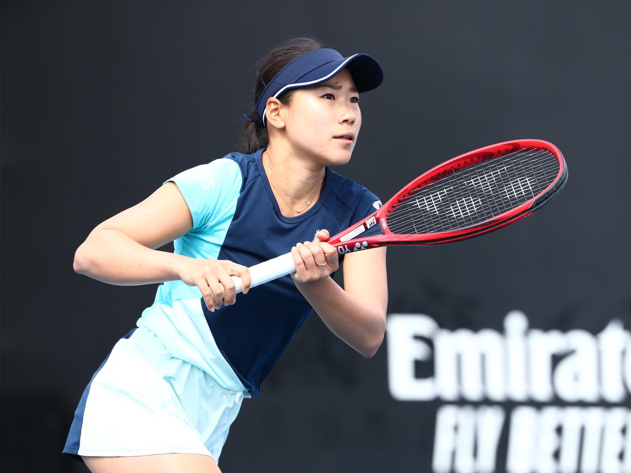 日比野菜緒はWTAツアー準決勝で初の敗戦、19歳キュングの勢い止められ