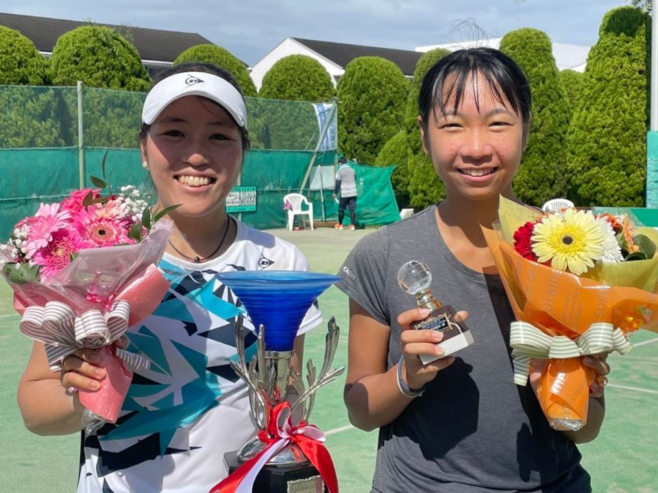 シングルスが輿石亜佑美 ダブルスは久保杏夏 伊藤あおいが優勝 牧之原レディースオープン21 テニスマガジンonline Tennismagazine Jp シングルスが輿石亜佑美 ダブルスは久保杏夏 伊藤あおいが優勝 牧之原レディースオープン21 テニスマガジンonline Tennismagazine Jp