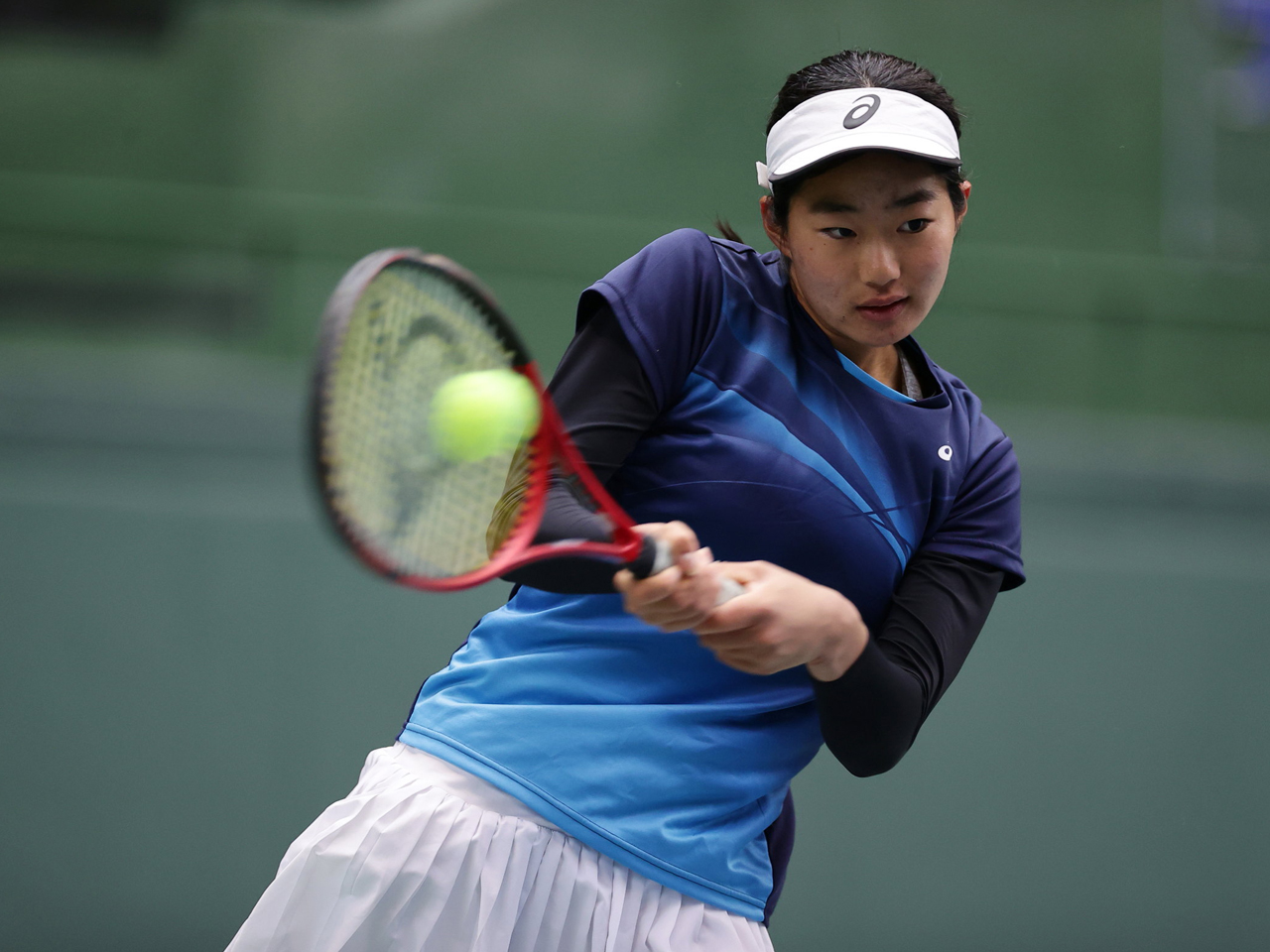 攻めのテニス貫き、松田鈴子（ノアテニスアカデミー神戸垂水）が里菜央