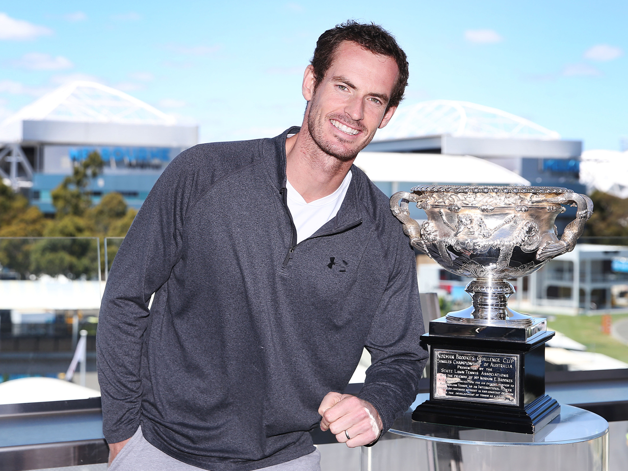 main_571b839e59a32a09309cc38a4