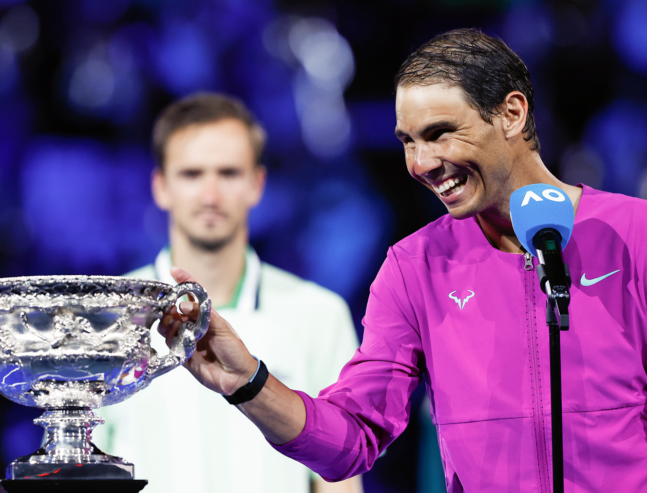 main_338e5d17749750beedf996d33