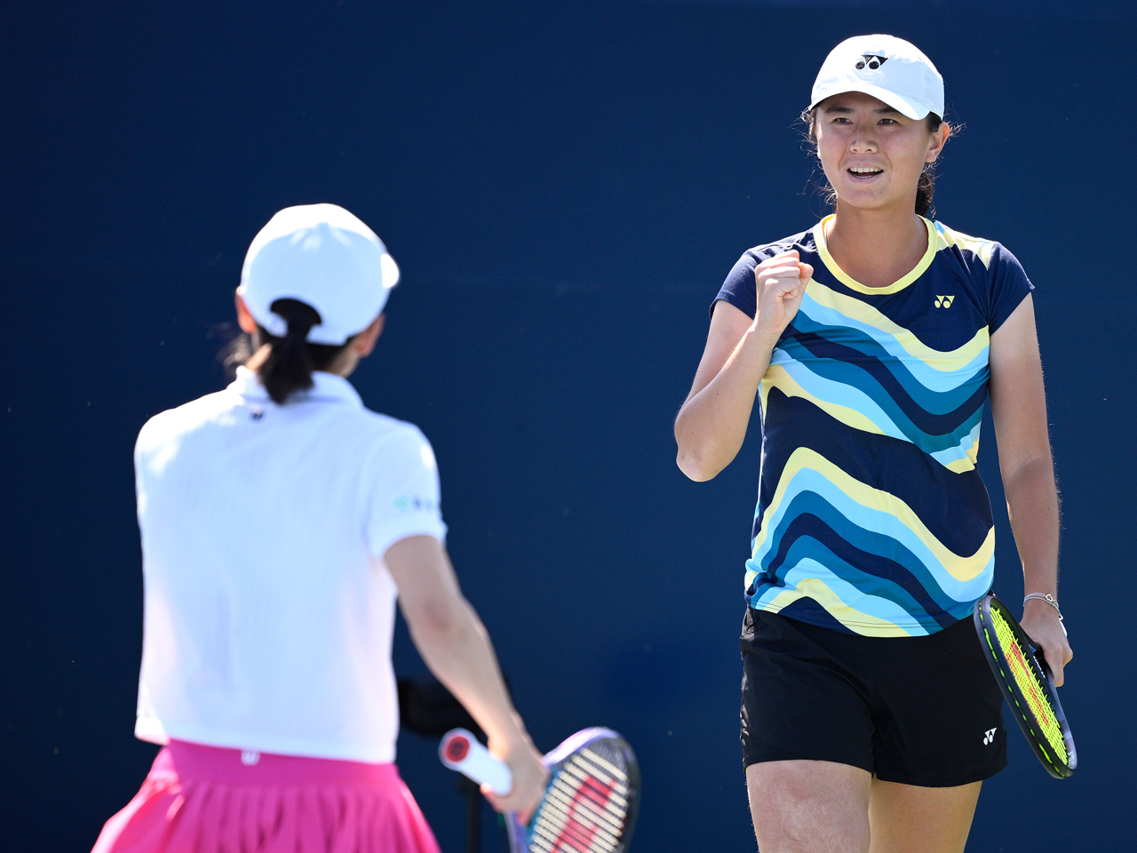 ウー・ファンシェンと初めてペアを組んだ青山修子は1回戦で第1