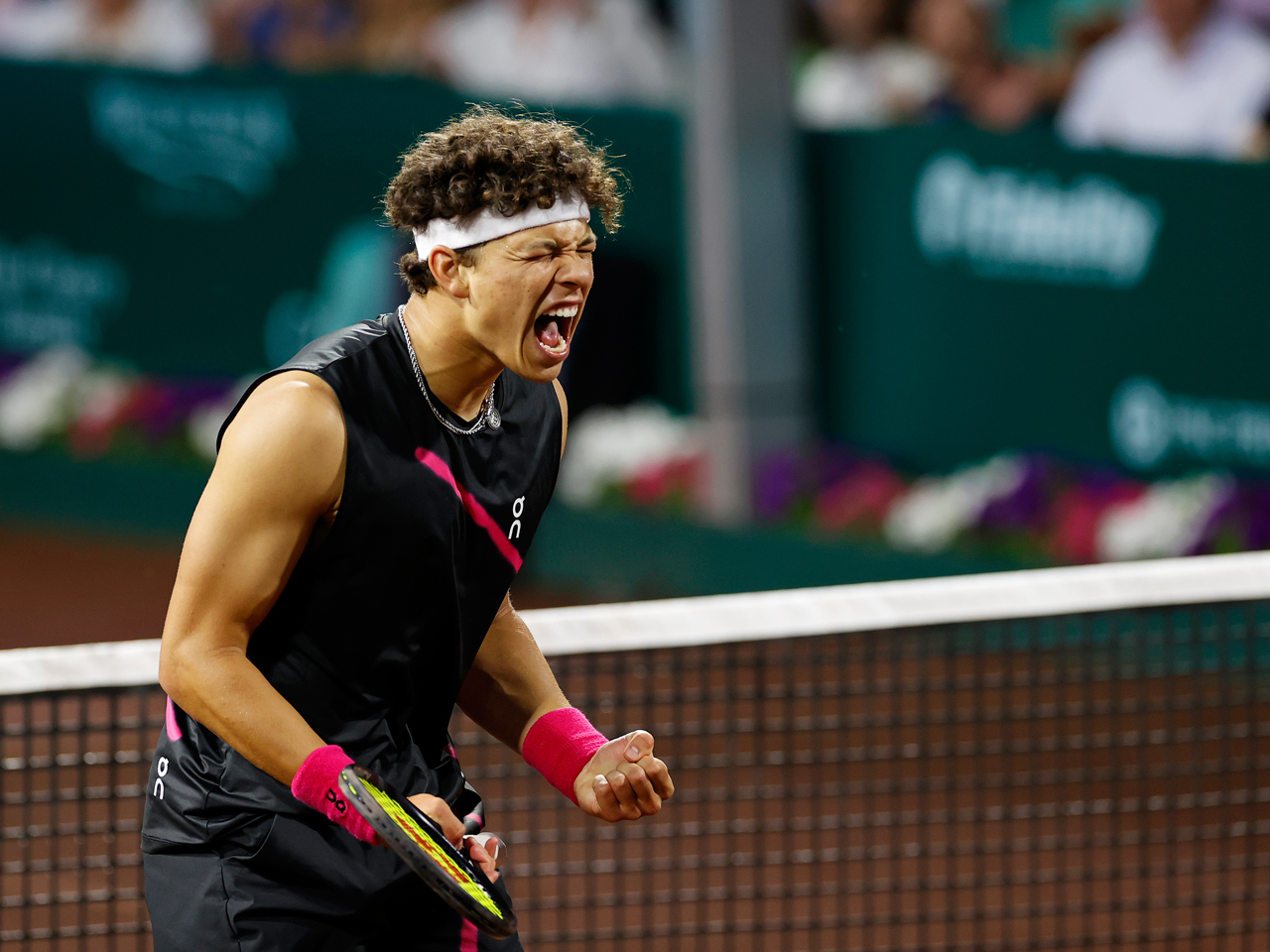 シェルトンが逆転勝利で今季のクレーコートシーズンをスタート [US男子