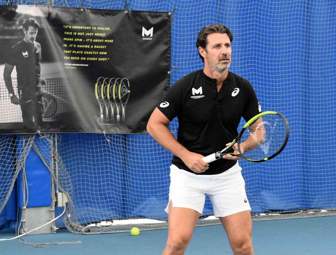 トップスピンでアグレッシブかつミスなく戦える ダンロップの新作ラケット発表会でパトリック ムラトグルー テニス マガジンonline Tennismagazine Jp