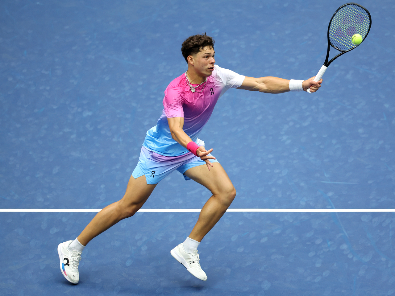 ON court shorts メンズ Sサイズ　テニス　シェルトン On Court Shorts 争い Sサイズ メンズ テニス シェルトン