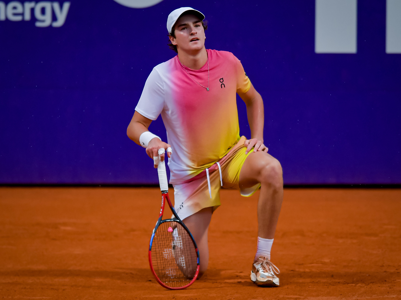 2つのマッチポイントを凌いだ18歳フォンセカが2試合連続の逆転勝利で初