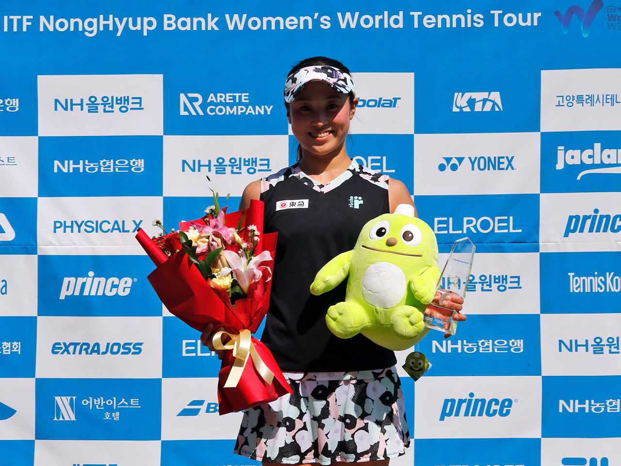 西郷里奈が今季初優勝、今村咲はダブルスでタイトルを獲得 [W35高陽