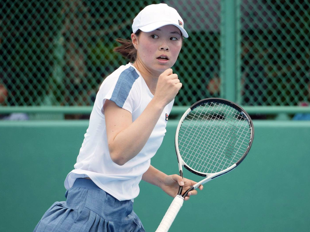 プロ1年目の18歳対決で野口紗枝に勝った木下晴結がITFツアーの