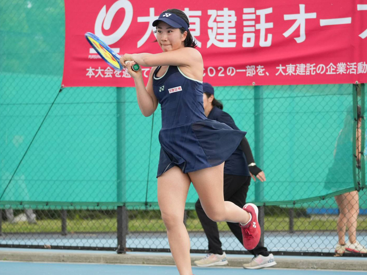 本戦がスタート、西村佳世ら日本勢4人が女子シングルス初戦を突破 [W15