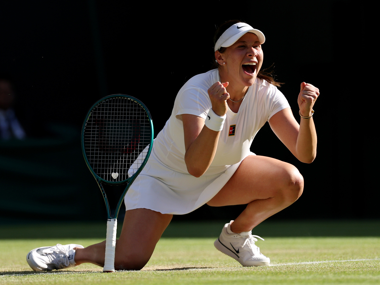女子テニス チャンピオン　アマンダ・アニシモバ 直筆サイン入りフォト 証明書付 パブリウチェンコワの追い上げを振りきったアニシモワが17歳だった2019