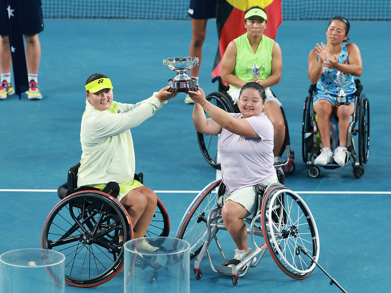 上地結衣／ジュ・ジェンジェンを倒した中国のリー・シャオフイ／ワン