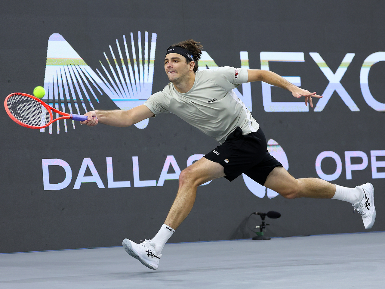 ともに接戦を制したトップ2シードのフリッツとシェルトンが決勝に進出