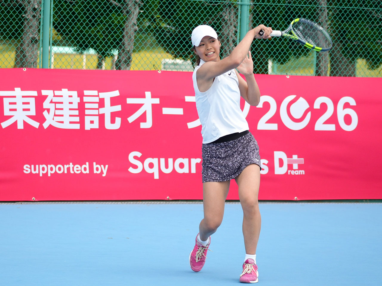 18歳の上方璃咲が予選からマッチ4連勝で女子シングルス8強入り [W15