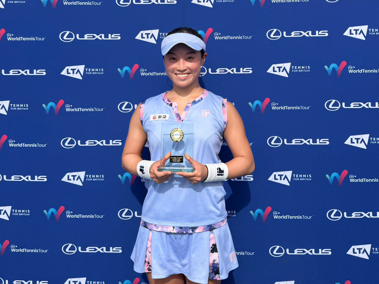 西郷里奈が昨年5月以来のワールドテニスツアー5勝目 [W35オールダー