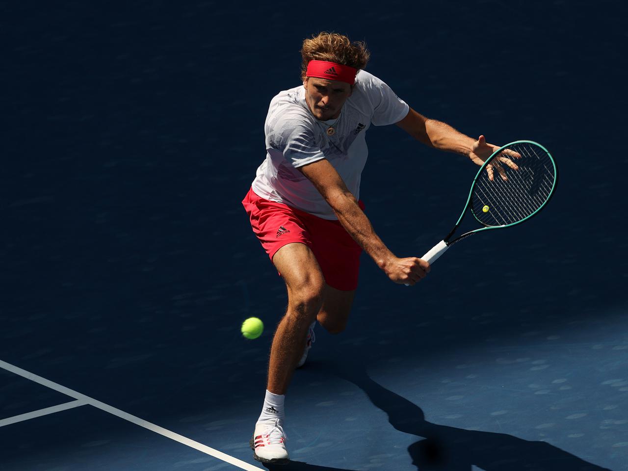 ズベレフがフラッシングメドウで初の8強入り、新鋭ダビドビッチ