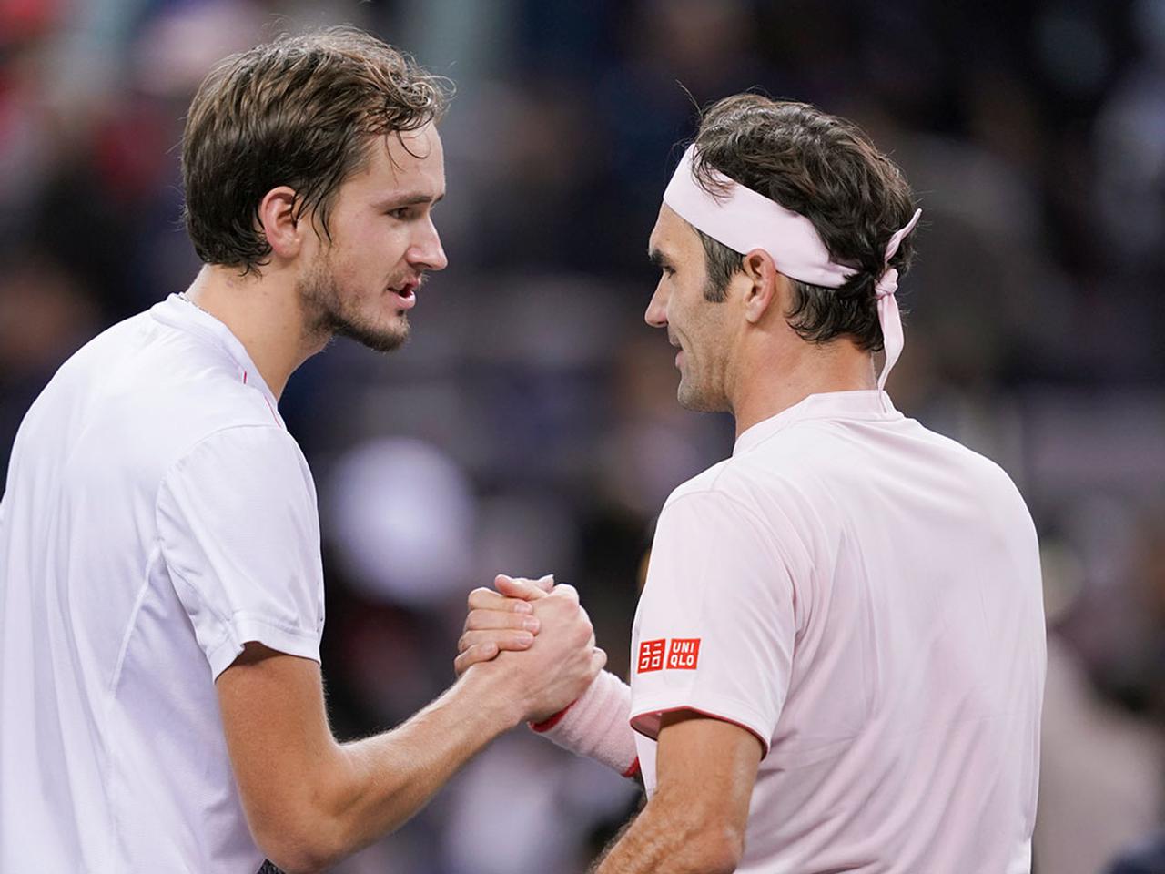 フェデラーが初戦でメドベデフにフルセット勝利 [ロレックス上海