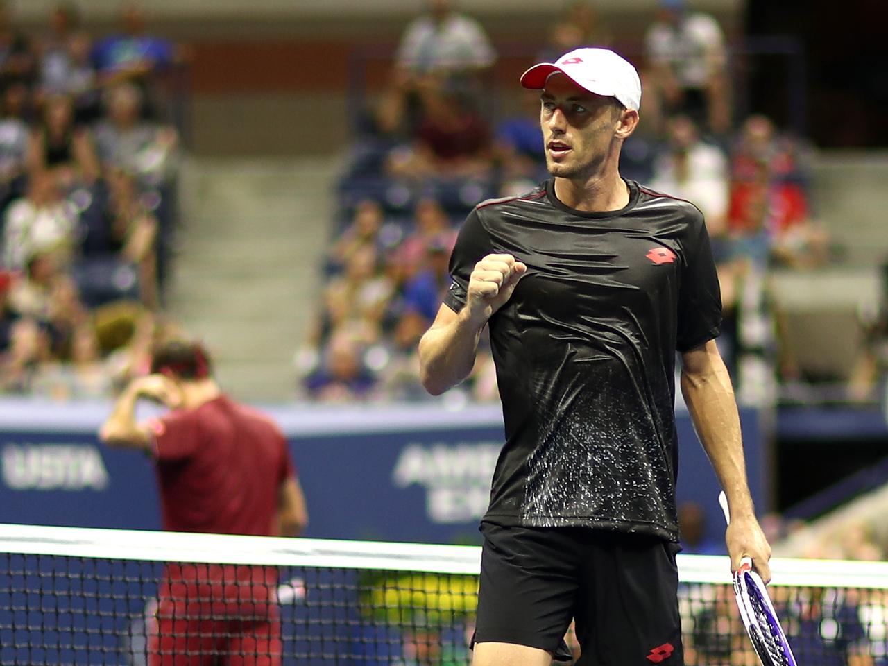 ミルマンがフェデラーを倒すキャリア最大の勝利でジョコビッチとの準々