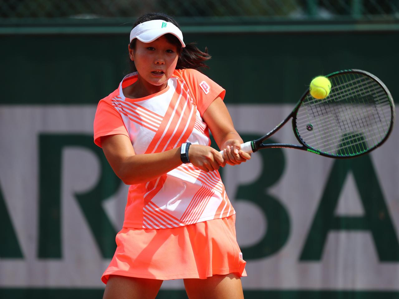 17歳の内藤祐希がラデッカとのダブルスで準優勝、シングルスはベスト8