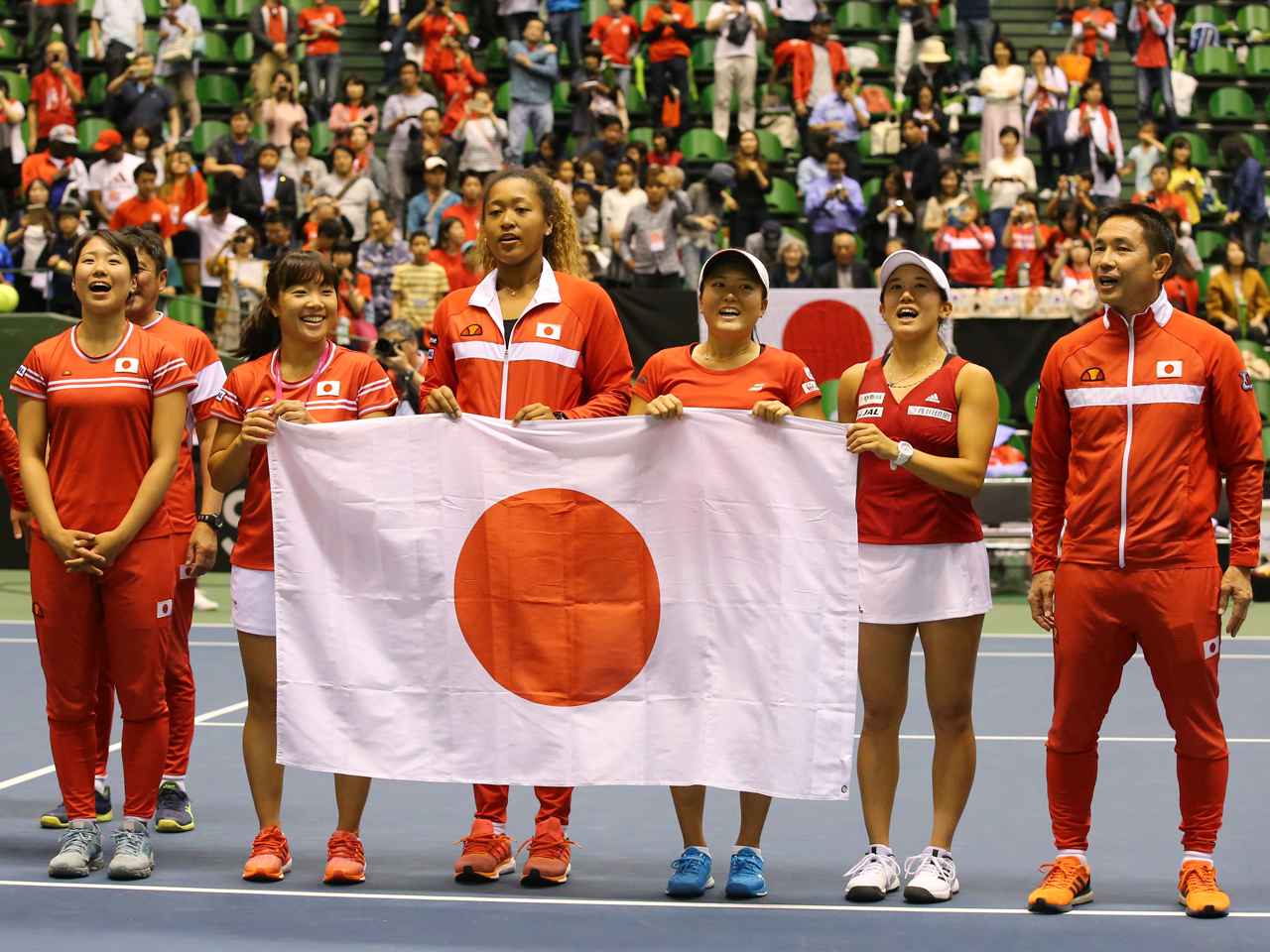 テニス フェドカップ 女子日本代表 選手支給品 テニスウェア 大坂が敗れるも奈良と加藤／二宮で逆転勝利、日本がワールドグループ2